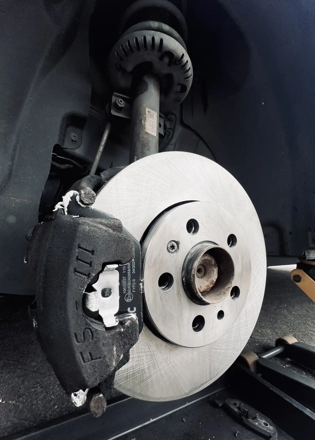 Autoreifenreparatur von Mobiler Fahrzeug Service